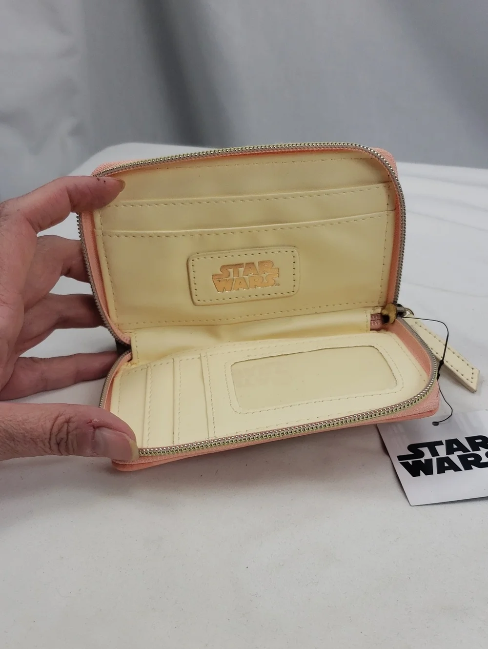Dani by Danielle Nicole X Star Wars Mandalorian Baby Yoda Wallet NWT